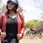 Rachitha Mahalakshmi Instagram – πSome PPL know my name,not my story…
Some might have heard what I’ve done,but not what I’ve been through…… so judge less…. love more …. π
Start Living ur dreams…. πππππ
:
Ruddy mornings π₯π₯π₯π₯π₯π₯π₯
:
#royalenfield
#royalenfieldlovers
#womenbikers
#womenonbikes
#girltraveler
#indiangirltrip