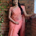 Rachitha Mahalakshmi Instagram - 🌟Never change to be accepted by others..... Stay d way u r.... 🌟 : #sareelove @shanjana_trends : #supportwomenentrepreneurs🙋🏼💪🏻