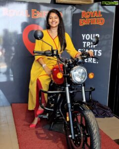 Rachitha Mahalakshmi Instagram - https://youtu.be/zBQwcQ2OKv0 check out for video 😇😇😇😇😇
:
Bringing RUDDY home was really a bliss..... 😇🔥🔥🔥🔥🔥🔥
:
1st step in Pursuing dreams..... 😇😇😇🔥