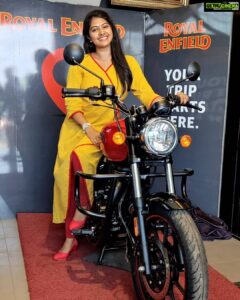 Rachitha Mahalakshmi Instagram - https://youtu.be/zBQwcQ2OKv0 check out for video 😇😇😇😇😇
:
Bringing RUDDY home was really a bliss..... 😇🔥🔥🔥🔥🔥🔥
:
1st step in Pursuing dreams..... 😇😇😇🔥