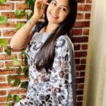 Rachitha Mahalakshmi Instagram - Happy morning 🌷 : #sareelove @annie_boutique55 ❤️ : #supportwomenentrepreneurs🙋🏼💪🏻