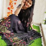 Rachitha Mahalakshmi Instagram - 🌟 judge me wen u r perfect 🌟 : Everything has beauty....... but Black is more beautiful.... 🖤🖤🖤🖤🖤😇😇😇😇 : #sareelove @fameblueboutique : #supportwomenentrepreneurs🙋🏼💪🏻