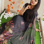 Rachitha Mahalakshmi Instagram - 🌟 judge me wen u r perfect 🌟 : Everything has beauty....... but Black is more beautiful.... 🖤🖤🖤🖤🖤😇😇😇😇 : #sareelove @fameblueboutique : #supportwomenentrepreneurs🙋🏼💪🏻