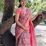 Rachitha Mahalakshmi Instagram – 🌟 Don’t lose the spark that makes you 🌟
:
Kalai vanakkam… 😇😇😇😇
:
#Sareelove  @shanjana_trends ❤️
:
#supportwomenentrepreneurs🙋🏼💪🏻