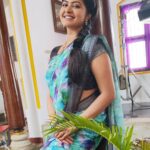 Rachitha Mahalakshmi Instagram – 🌟If you knew what was said in your absence, you’d stop smiling with a lot of people. 🌟 🤷🏻‍♀️
:
#Sareelove @srinivi_collectionz 👈❤️
:
#supportwomenentrepreneurs🙋🏼💪🏻
