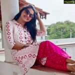 Rachitha Mahalakshmi Instagram - 🌟If v r givers then let's know our limits because the takers don't have any.... 🌟 : Happy mornings.... 😇 : Outfits @hamsini_boutique 😇 : #supportwomenentrepreneurs🙋🏼💪🏻