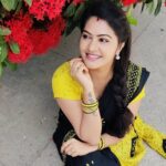 Rachitha Mahalakshmi Instagram - 🌟wrong is wrong even if everyone is doing it... nd right is right even if no one is doing it🌟 Happy mornings.... 😇😇😇😇 : In nini today : Saree love @dearunique_1 : #supportwomenentrepreneurs🙋🏼💪🏻