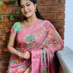 Rachitha Mahalakshmi Instagram - 🌟Talent will only bring you to d door... were as hardwork will take you to d peak..... 🌟 : #sareelove @fameblueboutique ❤️ : #supportwomenentrepreneurs🙋🏼💪🏻