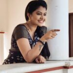 Rachitha Mahalakshmi Instagram – There r so many beautiful reasons to be happy just pick one…. 
Happy evenings…. 😇😇😇
Upcoming NINI 😇
:
#sareelove 🖤🖤🖤🖤 @_draperr_ 👈👈👈
:
#supportwomenentrepreneurs🙋🏼💪🏻