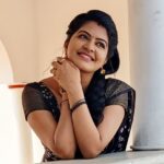 Rachitha Mahalakshmi Instagram - There r so many beautiful reasons to be happy just pick one.... Happy evenings.... 😇😇😇 Upcoming NINI 😇 : #sareelove 🖤🖤🖤🖤 @_draperr_ 👈👈👈 : #supportwomenentrepreneurs🙋🏼💪🏻