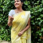Rachitha Mahalakshmi Instagram – 🌟Behind every strong women there is a story that gave them no choice 🌟 
:
#sareelove @jeerafashion 💛💛💛💛
:
#supportwomenentrepreneurs🙋🏼💪🏻