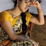 Rachitha Mahalakshmi Instagram – Kadai yeppo sir therapingae……. 😷😷😷😷
:
🤞🤞🤞🤞🤞🤞 Hoping for some normal days… 
🎥🎭 Missing ma work…. 
:
#Sareelove  @_draperr_ 🙌🙌🙌🙌
#supportwomenentrepreneurs🙋🏼💪🏻