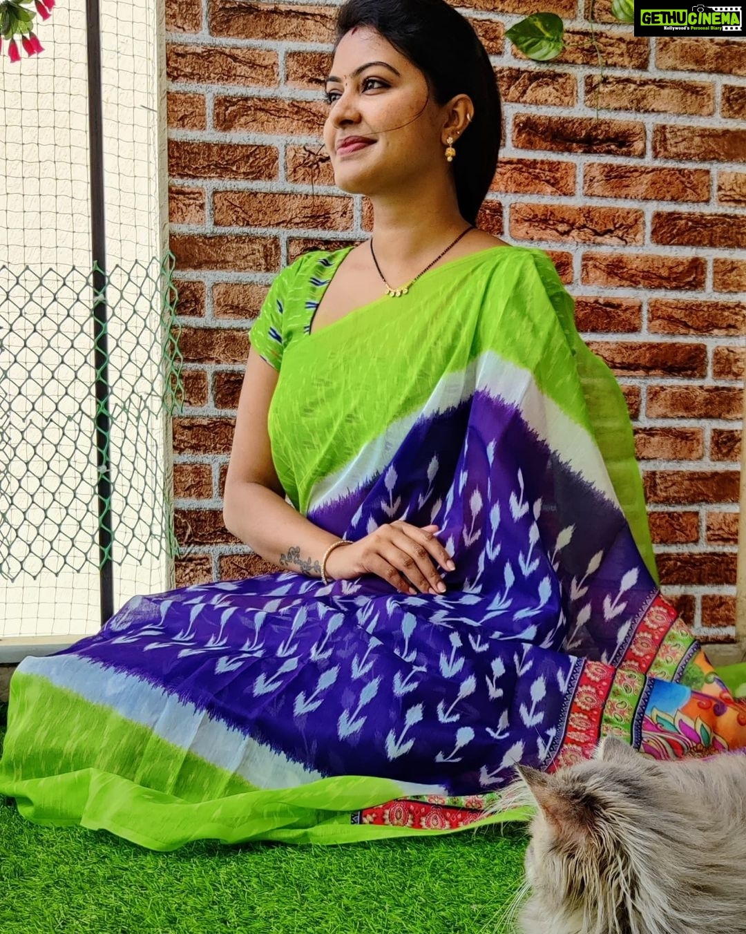 Rachitha Mahalakshmi Instagram - πWhat we do today is what matters the most π Pleasant mornings π : #sareelove @yaalaboutique : Customized blouse @as_ladies_stitch πππππ