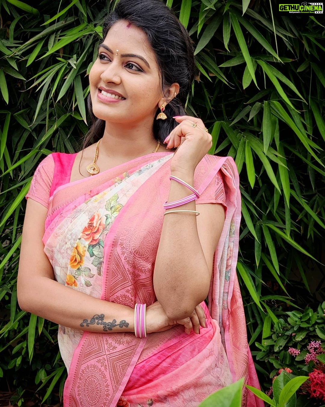 Rachitha Mahalakshmi Instagram - Simple yet Elegant MAHA 😇😇😇 : #SAREELOVE @fameblueboutique : #supportwomenentrepreneurs🙋🏼💪🏻