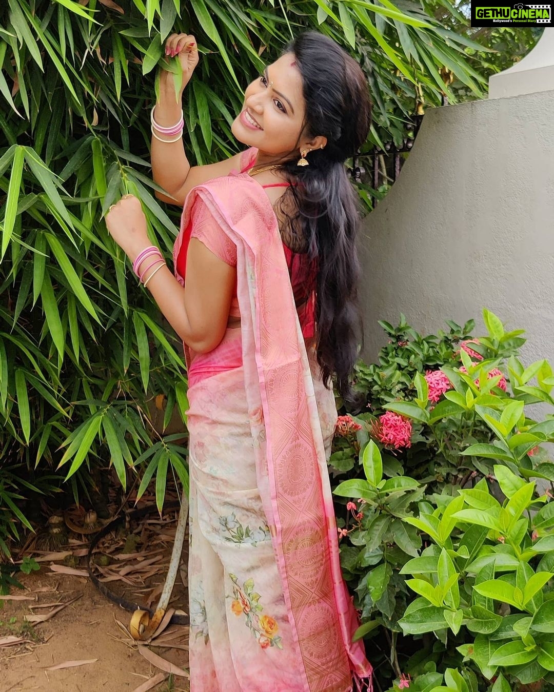 Rachitha Mahalakshmi Instagram - Simple yet Elegant MAHA 😇😇😇 : #SAREELOVE @fameblueboutique : #supportwomenentrepreneurs🙋🏼💪🏻