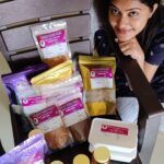 Rachitha Mahalakshmi Instagram – Just a small support for this lady out there working hard 👏
@priyasfreshfeast27 😇👈👈👈👈
Our tiny support Matters a lot to them….. 
:
Home made organic all varities ❤️❤️❤️❤️
: 
Do check @priyasfreshfeast27  nd do support
:
#supportwomenentrepreneurs🙋🏼💪🏻