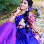 Rachitha Mahalakshmi Instagram - Lovely day..... 😇😇😇😇😭 : Team behind this look 👇 : Lovelyakeup by MUA : @sharanyas_makeupartistry 😇❤️ : 📸 @dhanush__photography : Hairdo @mani_hairstylist : Jewelry @new_ideas_fashions : Saree @prahlasilks 😇 : Customized outfit @plush_boutique_jb ❤️ : Keep waiting for more 😇
