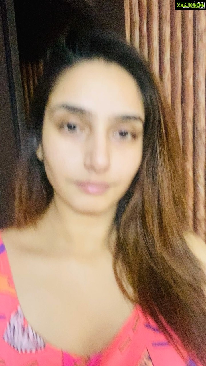 Ragini Dwivedi Instagram - Py attention follow instructions pls don’t act like children and irresponsible #corona #stayhomestaysafe #love #stayhome