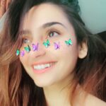 Ragini Dwivedi Instagram – Jus smile …. just too shall pass 🥰😘🥳 #homesweethome #happytime #love #smile #poser