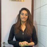 Ragini Dwivedi Instagram – Pls do watch this video nd try and follow it …. #raginidwivedi shows you how to care for ur self in the basics 🥰I know everyone is aware but let’s try and get it spread to all ❤️
#caronavirus #coronavirusoutbreak⚠️ #takecare #precautionsforcoronavirus