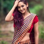Ragini Dwivedi Instagram – RARE AND RAW : series part 1 🌞🙌🏾
Shot by @kiran.venkataramanappa 
Makeup and hair @dileep_mua 
Team @shiva.kumars.54584 @rohini64 
Model and actor @rraginidwivedi 🤪😍

#raginidwivedi #shootlife #positivevibes #poses #photooftheday #actorlife #actor #influencer #fashionblogger #sandalwood #south #india #nationAl #saree #sareelove #indianwear #indiangirls #smilemore #workhard #playhard #wakeupinthesky #positivity #instagram #instagood #instafashion #indianlook Bangalore, India