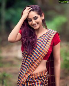 Ragini Dwivedi Instagram - RARE AND RAW : series part 1 🌞🙌🏾
Shot by @kiran.venkataramanappa 
Makeup and hair @dileep_mua 
Team @shiva.kumars.54584 @rohini64 
Model and actor @rraginidwivedi 🤪😍

#raginidwivedi #shootlife #positivevibes #poses #photooftheday #actorlife #actor #influencer #fashionblogger #sandalwood #south #india #nationAl #saree #sareelove #indianwear #indiangirls #smilemore #workhard #playhard #wakeupinthesky #positivity #instagram #instagood #instafashion #indianlook