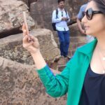 Ragini Dwivedi Instagram - Throwback to when I traveled around Badami and ate local food and meet some amazing people with my fab host @rjrashid_official what fun to have met so many fans and friends 🥳 #RDKITCHEN #Rdtravels #badami