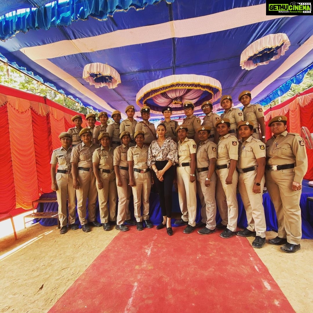Ragini Dwivedi Instagram - Honoured to have Kickstarted the #womenonpatrol in south east Bengaluru and with so much pride the pictures is filled with so much power .... Now there are women protecting you at any given hour .... long overdue 🙏😊
