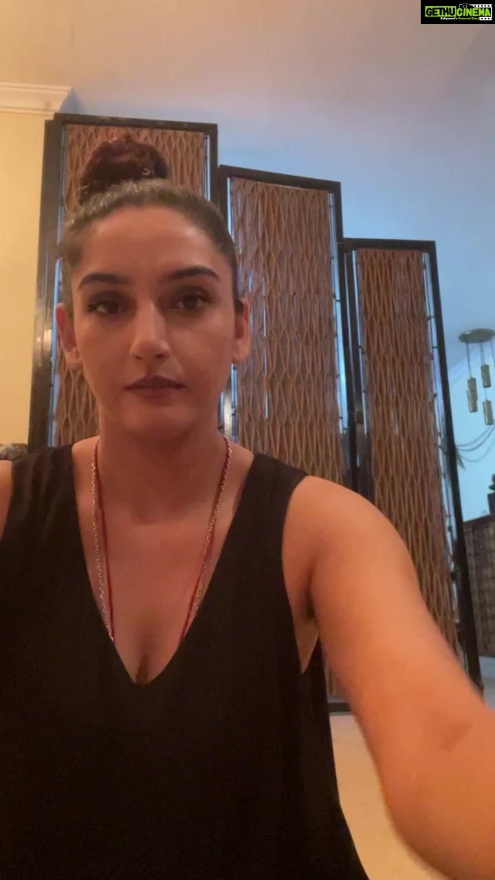 Ragini Dwivedi Instagram - Starting some important initiatives through this organisation with my team ... We are here for you all the lines and numbers will be up first thing morning 😊let’s stand by each other and beat CORONA cause WE CAN ❤️#togetherwecan #raginidwivedi #careforothers #supporteachother #raginidwivedi #lovenlight #karnatakafocus #socialwork #Genext