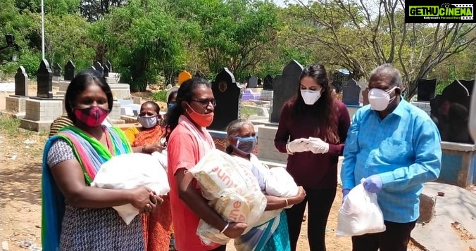Ragini Dwivedi Instagram - CREMATORIUM staff and grave diggers ration and wellness We today did kits for the above what was surprising to see was these superwomen who actually work here for years specially if u see a really old lady in most of the clicks has spend more than 4 generations in the place and knows nothing of the outside world ... touched by her story I had a long chat with her and her daughter who works there no but never touched a book but works the same place when asked she said in our family no one has .. we all work in this grave yard ... We did not visit the COVID side of the cremating area due to high infection risk but is about 500 Mtrs from where we were . Also looking at the ambulances outside didn’t have the strength still yet to built that ... but our trust promised to help them in their loved ones last rights #cantgetenough #brokenheart #thankyougod #valuepeople #genexttrust #wecare #standbyme #raginidwivedi #lovenlight #removethepain love Cox Town, Bangalore