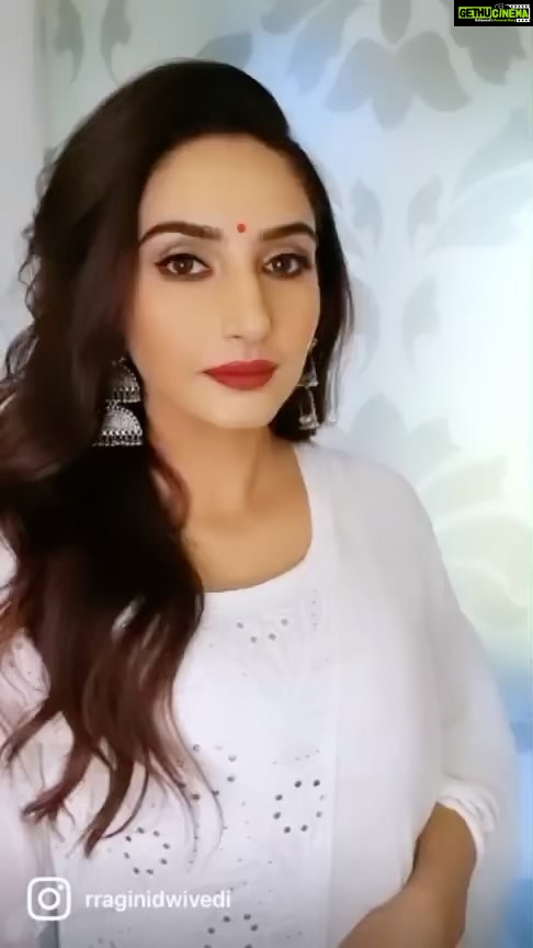 Ragini Dwivedi Instagram - FESTIVE VIBES β€οΈππ₯³ Look by @glossnglass.academy Shot by @dipan.chhabra #raginidwivedi #reelsinstagram #reels #reelitfeelit #reel #love #instadaily #instagram #instalike #instagood #instamoment #pictureoftheday #lutgaye #portraitphotography #videos #whiteisbeautiful