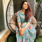 Ragini Dwivedi Instagram - UGADI SPECIAL SHOOT For @rajnewskannada Outfit @bibaindia Accessories @poonamkanwarpal Shot by #Kumar Makeup and hair @lovecolorbar @himalaya_facecare @dior @schwarzkopfpro Home Sweet Home