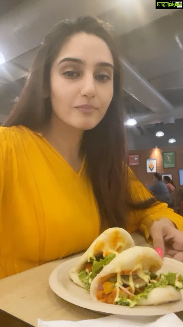 Ragini Dwivedi Instagram - When in doubt eat a BAO 🤪 #raginidwivedi #reels #mukbang #mukbangasmr #panasianfood #baobuns #bengaluru #foodie #foodstagram #funnyvideos