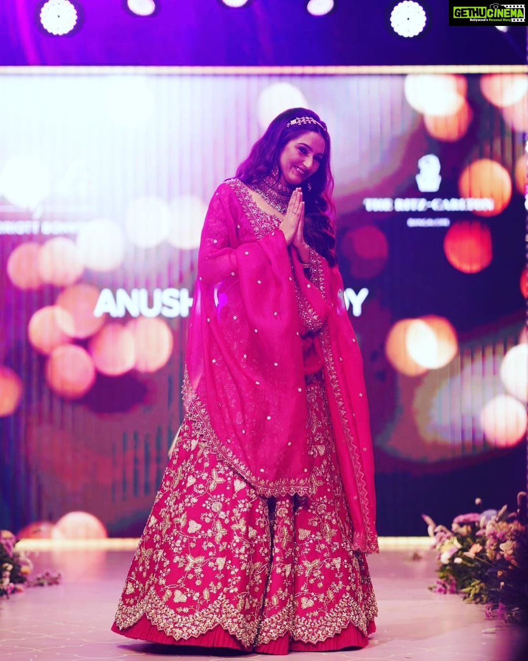 Ragini Dwivedi Instagram - CULTURE : opens the sense of beauty Muse for @ritzcarlton.bangalore #shaadibymarriottbonvoy #bengaluru @rai.amitabh @upasna_voice ❤️ Makeup and hair @dipanwita.chhabra @glossnglass.bridalstudio @kumarjagganath @shiva.kumars.54584 #raginidwivedi #muse #bridalwear #weddings #weddinginspiration #poser #actor #influencer #south #india #trending #trendingnow #monday Bangalore, India