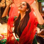 Ragini Dwivedi Instagram – BELIEF IS WHAT YOU BELIEVE ❤️ connect with only the supreme power for vibes and starts .. exactly what we need #raginidwivedi #lovenlight #spiritualgrowth #positivevibes #smile #innerpeace #innerstrength #festivevibes #mahashivratri #newbeginnings #youtube #youcandoit #believe2succeed 
Shot by Team Ragini Dwivedi Home Sweet Home