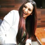 Ragini Dwivedi Instagram – MIRRORS : Don’t lie and lucky for a few they don’t laugh and slap tooo 🙃
Ps: wouldn’t Be great to have laughing mirror much needed 😉😼
#raginidwivedi #thuglife #lovenlight #laughnsmilemore #positivevibes #loveyourself #silencespeaks #keepsmiling #instadaily #instagram #instagood #instalike #instamood