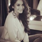 Ragini Dwivedi Instagram - THE HEART ❤️ sees what is invisible to the eyes .... pay attention to it more 😉 CANDID FOR @kspcca Management @thezakti Photography @tsbstudio_official Makeup and hair @vicky98450 Styling @rudraksh_dwivedi #raginidwivedi #blackandwhite #shoot #smile #sports #passion #lovenlight #supporteachother❤️ #shootdiaries #instadaily #instagram #instagood #instalike #instamood