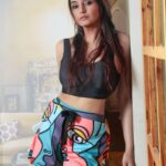 Ragini Dwivedi Instagram – Vibe 🐻

Shot by @shutterstore 
Styling @rudraksh_dwivedi 
#raginidwivedi #newlook #newfeature #positivevibes #poser #actor #influencer #photoshoot #freshfits #love #trending #instagram #instagood #instafashion #fashionblogger #fashionista Mumbai, Maharashtra