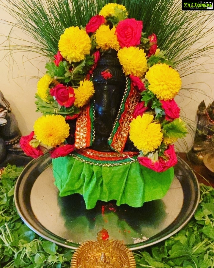 Ragini Dwivedi Instagram – POOJA AND ARTHI FROM HOME ️🤗 This is our ...