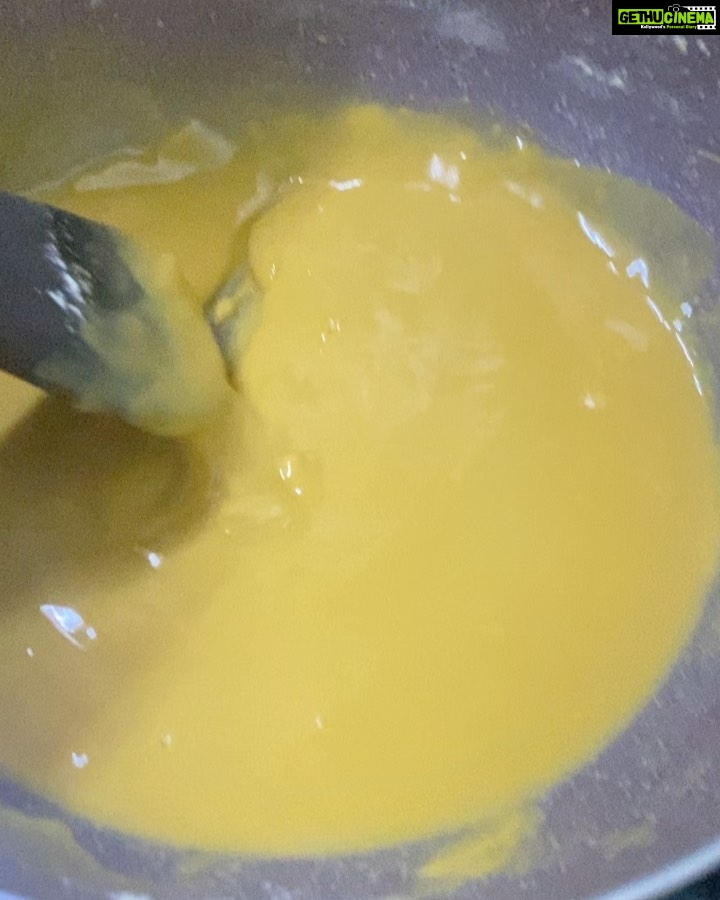 Ragini Dwivedi Instagram - #RDKITCHEN MEIN #BESANHALWA πΈ Two is to four ratio of Besan and Ghee roast till brown in low flame Four tablespoons of sugar in two glasses of water Stir and dissolve sugar completely Mix dry fruit in the besan mix and add the sugary water mix and stir slowly Keep stirring till the mixtures blend well and become a thick halwa Then eat it hot and yummy ππ₯° #besanhalwarecipe #raginidwivedi #love #rdkitchen #karnataka #bengaluru #pride #homecooking #simplehomestyle Home Sweet Home