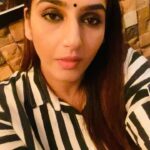 Ragini Dwivedi Instagram - As another lockdown begins let’s not be demotivated by all around us let’s take strength and help each other like I always say ❤️❤️❤️ do pay close attention to the details in post shared before and the video this is only for ur help and benefit .... with love created to make you smile and motivate you Love Nimma Ragini