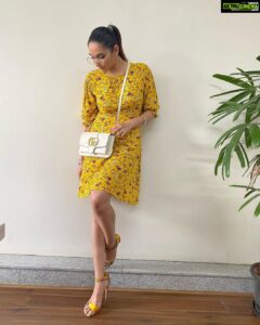 Ragini Dwivedi Instagram - FACE FOR ROTARY #AVANI 👸👸 Proud to announce and be a part of this amazing environmental campaign by @rotaryinternational @rotary3190 Outfit and styling @rudrakshdwivedi Bag @gucci Shot by @syedimran2524 #sundaymornings #environmental #face #pride #lovenlight #ambassador #socialgood #raginidwivedi Bangalore, India