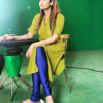 Ragini Dwivedi Instagram - Them shoots 🖐#photooftheday #love Something coming soon...... Makeup and hair @makeupstudio.academy.gng Bangalore, India