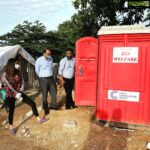 Ragini Dwivedi Instagram - MOBILE TOILET FOR WOMEN MIGRANTS We at #Rdwelfare are extremely sensitive about the sanity and needs of women This migrant workers are in deep need of help and we all must help them find a new life or help them settle 😓we started by doing our bit and want to do much more I urge the people to pls come forward and make this change happen. #rdwelfare #migrantworkers #family #bengalurudiaries #helpeachothergrow Lingarajapura