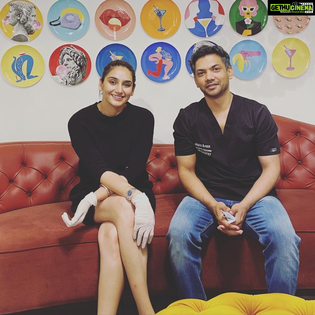 Ragini Dwivedi Instagram - SELFCARE β€οΈ @mayamedispaindia Long overdue I decided to finally pamper myself and what fun did a super cool #hydrafacial .... Thankyou for having me and taking care of me π after all the running around past months I finally feel charged up to work more #pamperyourself #skincare #smile #breathe #poser #healthyskin Maya Medi Spa India