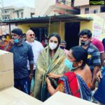 Ragini Dwivedi Instagram - DOES ANYONE FEEL ??!! I’m sleeping during this honour or is this the general face of pictures 😂🙇🏼‍♀️👶🐒 Seriously though : Thankyou hugely to all these amazing people who did their bit to just make me feel special 🙏🙏 How blessed am I u guys ?? #raginidwivedi #rdwelfare #lovenlight #bengaluru #karnataka #helpeachothergrow #foodforthought #specialneeds #honouryourself #pride Judicial Layout