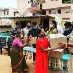 Ragini Dwivedi Instagram - RDWELFARE WITH ISKON TEMPLE We believe in reaching out to the needful at any given time as mentioned to you all through our welfare .... Thankyou @iskcon_bangalore for standing by us and helping the needful in Yelehanka area ❤️ #raginidwivedi #love #pride #socialwork #bengaluru #yelahanka #feedthehungry #loveislove #standtogether #pride Judicial Layout