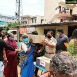 Ragini Dwivedi Instagram - RDWELFARE WITH ISKON TEMPLE We believe in reaching out to the needful at any given time as mentioned to you all through our welfare .... Thankyou @iskcon_bangalore for standing by us and helping the needful in Yelehanka area ❤️ #raginidwivedi #love #pride #socialwork #bengaluru #yelahanka #feedthehungry #loveislove #standtogether #pride Judicial Layout