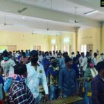 Ragini Dwivedi Instagram - RATION KITS FOR INDUSTRY ❤️🙏 #RDWELFARE together with ISKON TEMPLE BENGALURU did kits for the hairdresser and makeup association 100 kits were given .... and smiles were spread ...also a small prayer from alll of us to @chirusarja and @megsraj and their family ... for all the strength and courage #ripchiranjeevisarja #helpeachother #stayhomestaysafe #staypositive #staystrong