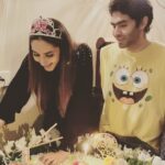 Ragini Dwivedi Instagram - BIRTHDAY PARTY So the cake that u see in frame is made by hand by @rudraksh_dwivedi and you cannot imagine how amazing it looked and tasted thanks bhai love u loads :) #birthdaygirl #happybirthday #positivevibes #love Bangalore, India